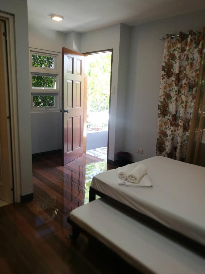 Overnight Villa Transient House Sorsogon Exterior photo